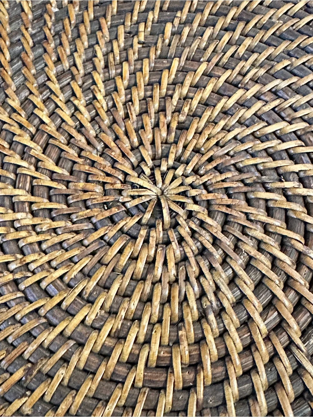 Vintage Pampered Chef Woven Selections Wicker Rattan 17” Round Serving Tray